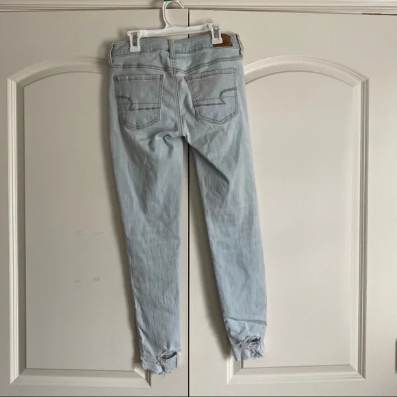 American Eagle Light-wash Ripped Jeans - Picture 6 of 12